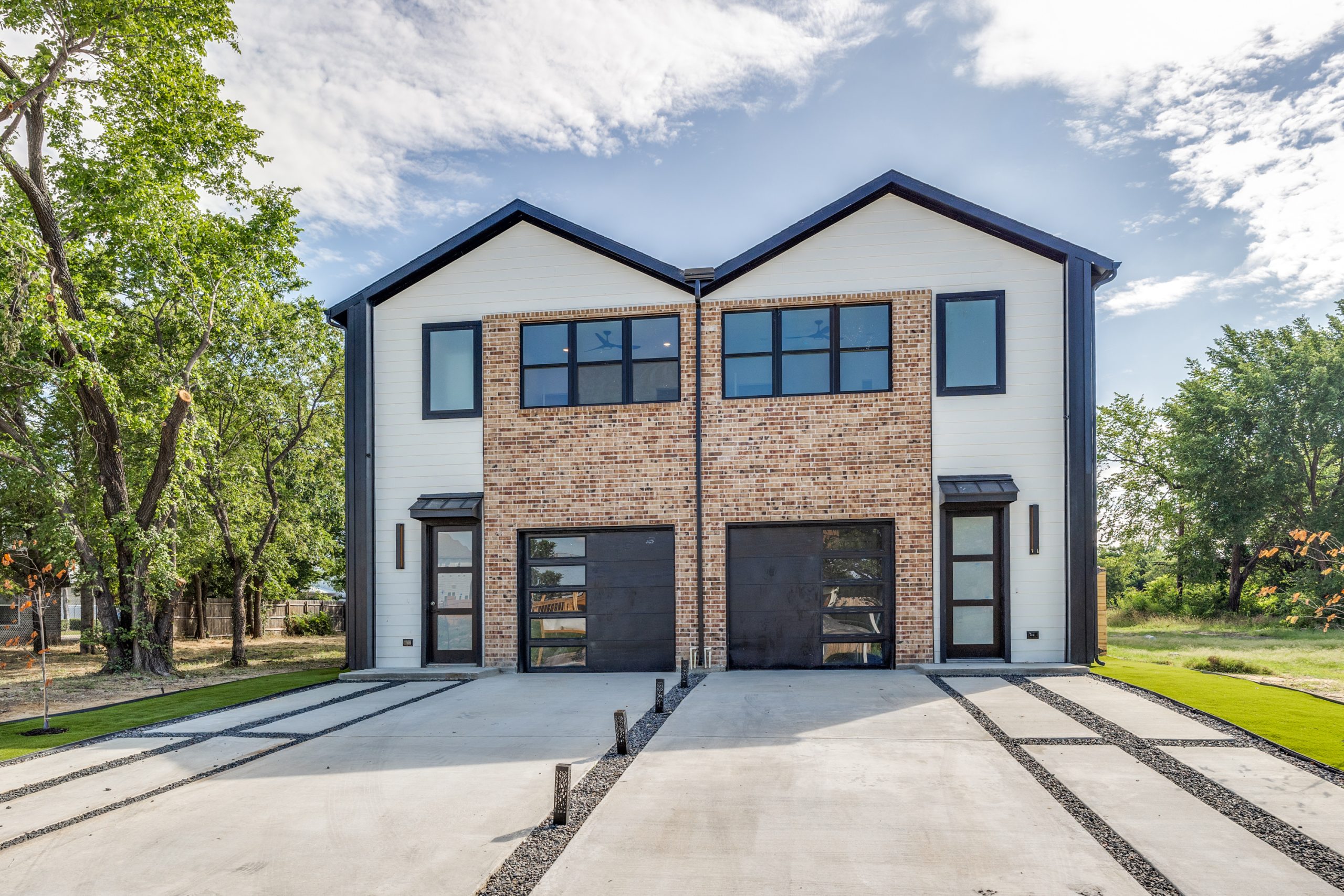 2410-jeffries-st-dallas-tx-75215-High-Res-2