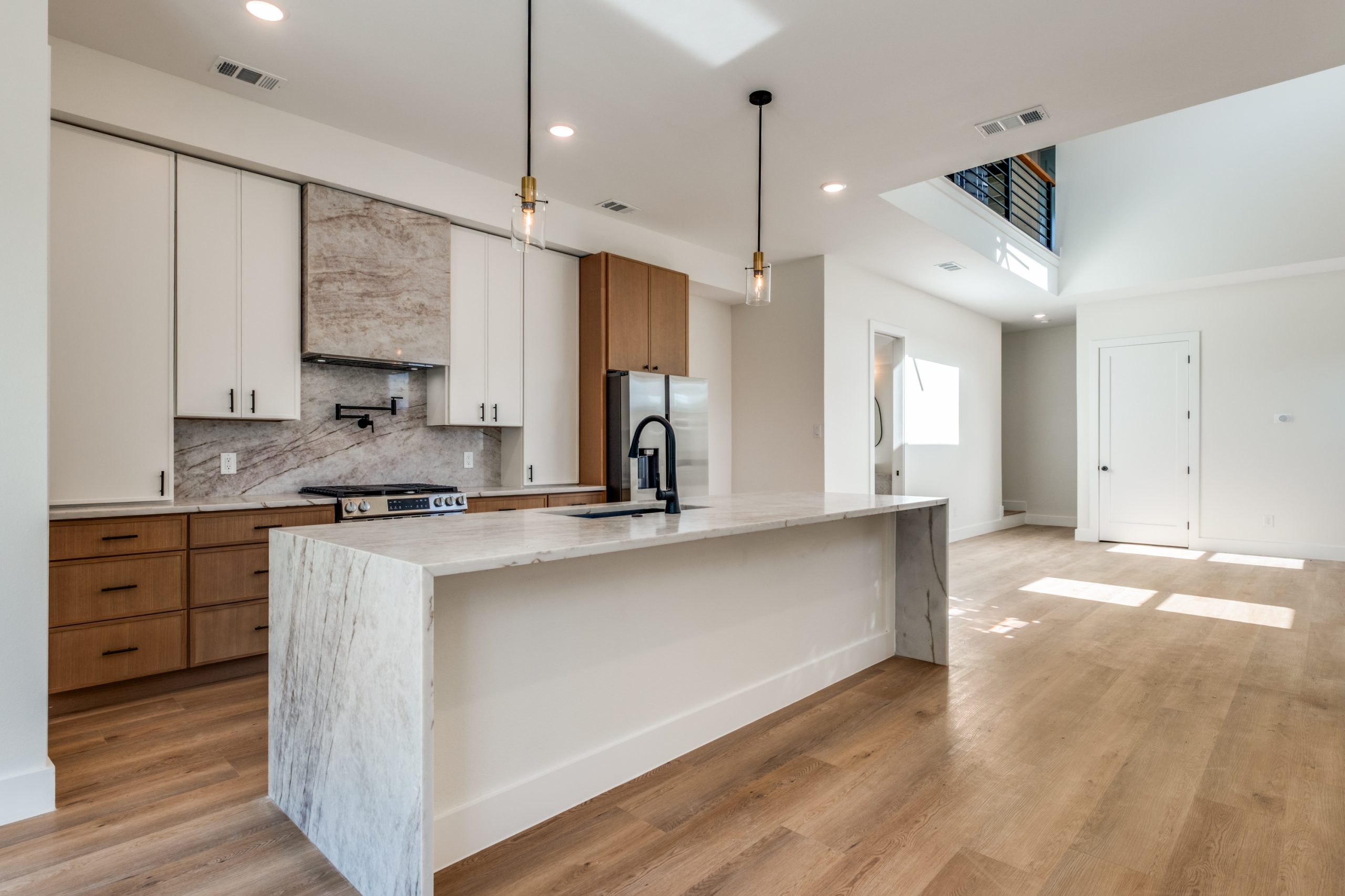 2417-meyers-st-dallas-tx-75215-High-Res-20