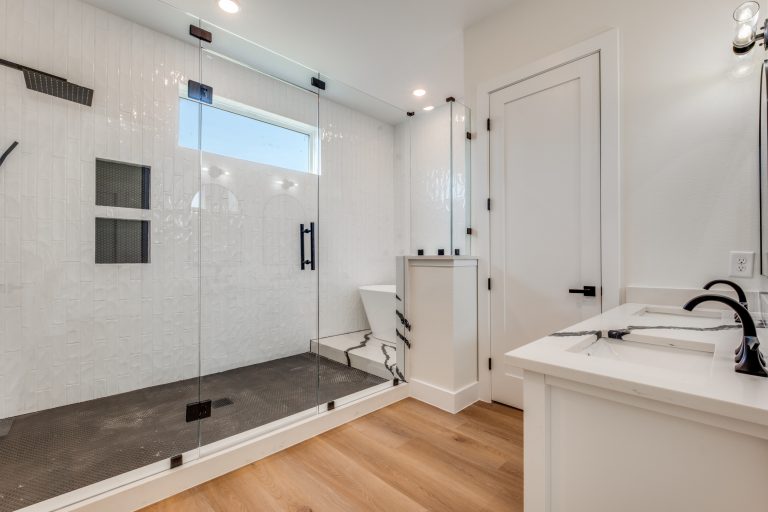 2417-meyers-st-dallas-tx-75215-High-Res-30